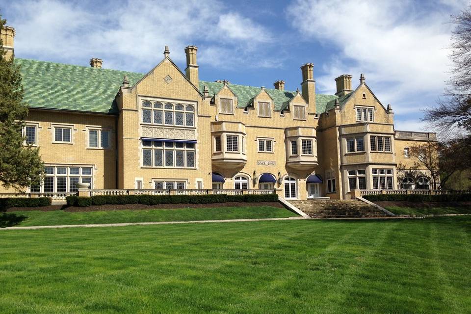 Image of Phi Psi headquarters Laurel Hall